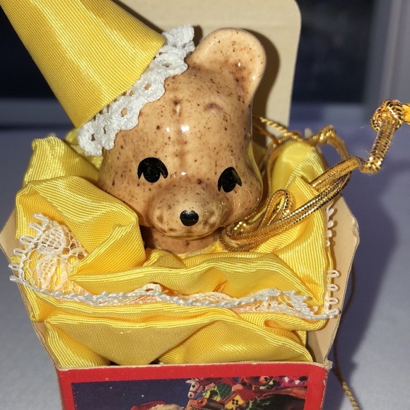 Vintage JUST DUCKY  Porcelain Circus Bear in Christmas Box Ornament - Picture 2 of 6
